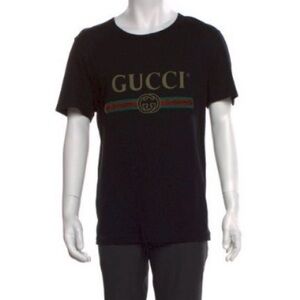 Gucci Men’s Black Tee with Iconic Logo sz. S (Authentic)